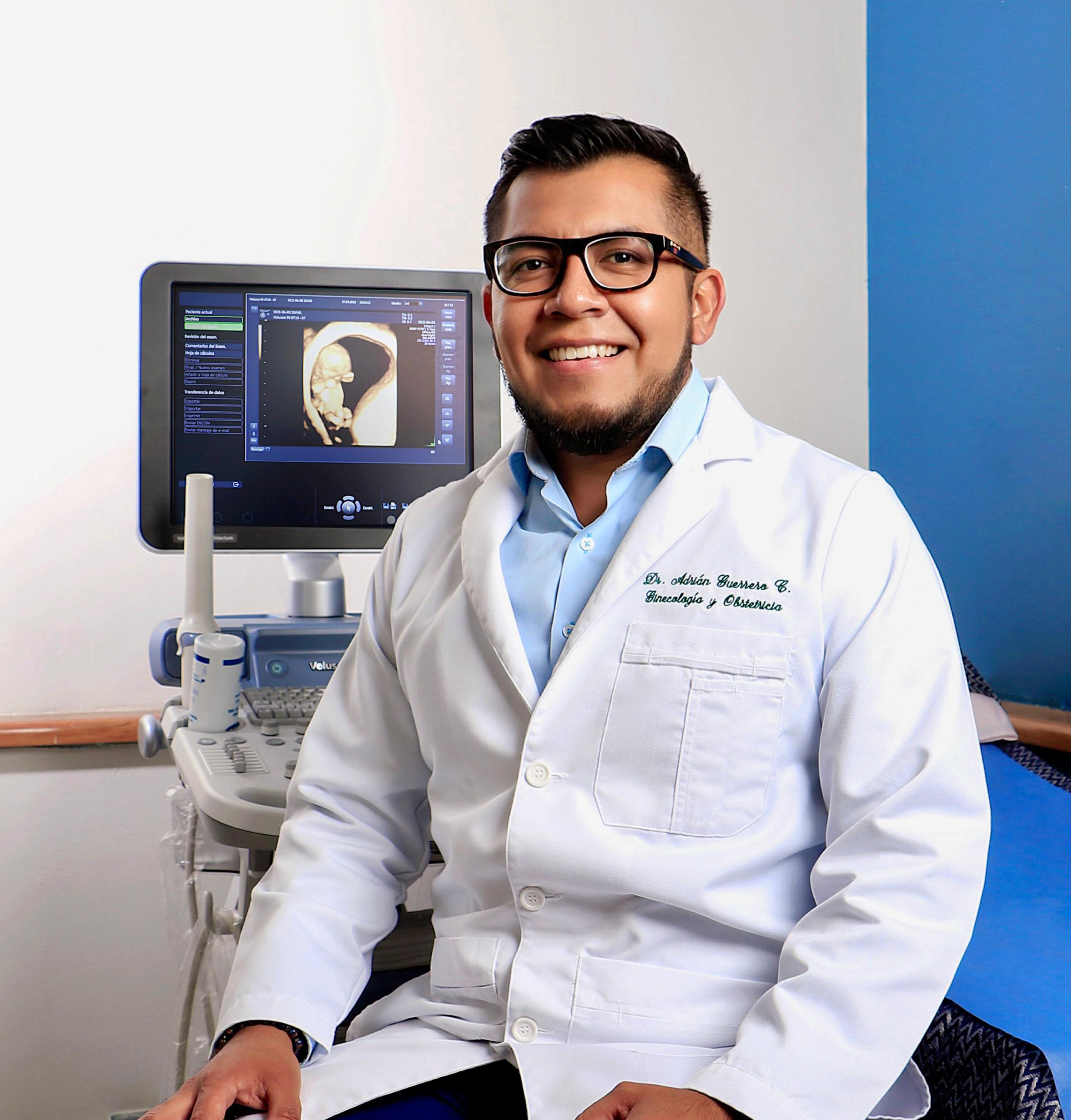 Dr. Adrián Guerrero Cruz